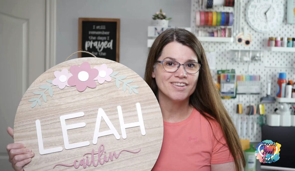 How to Make a Wood Sign with Cricut